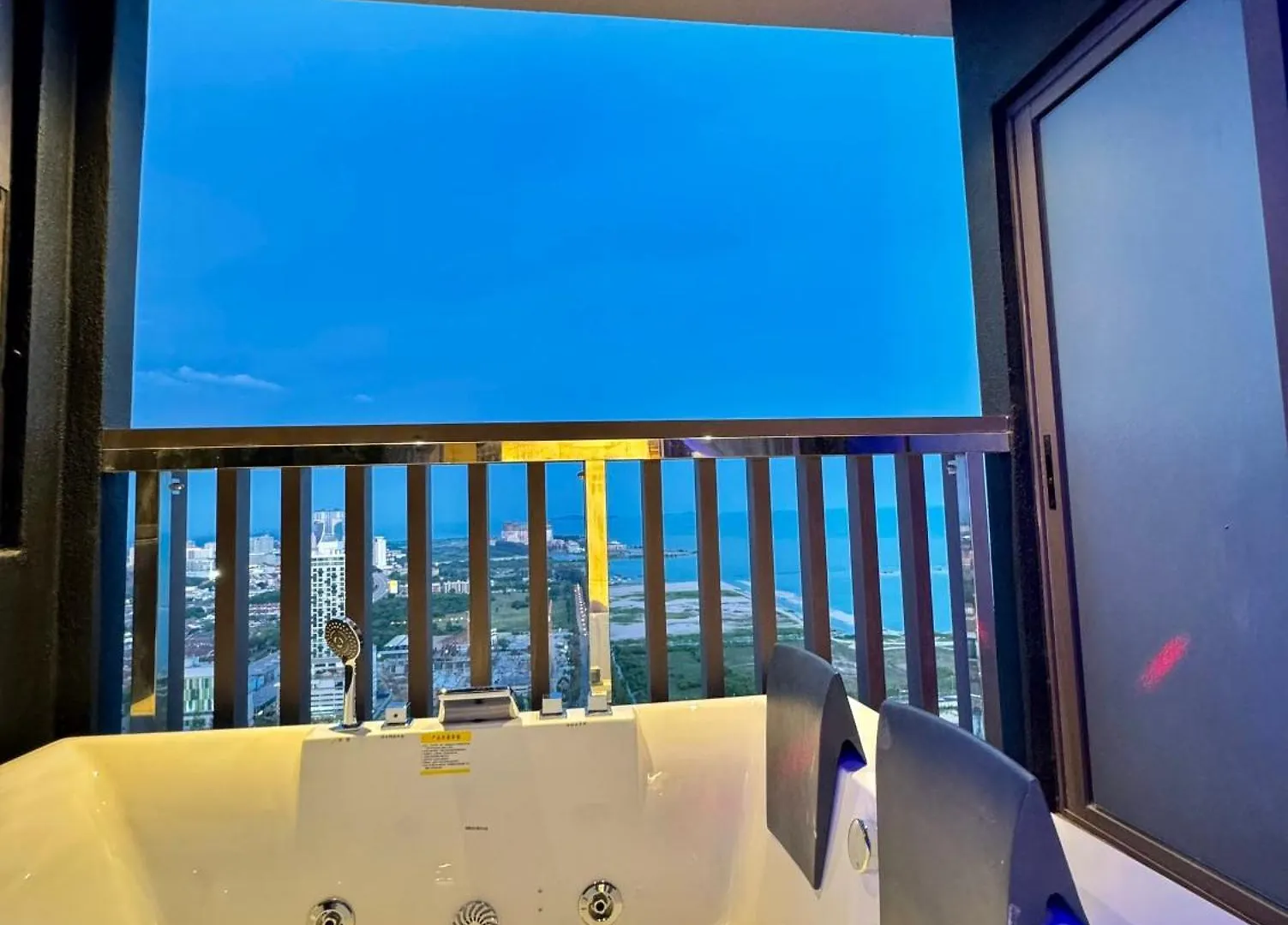 Lägenhet Bali Residence Melaka By Heystay Management Malaysia